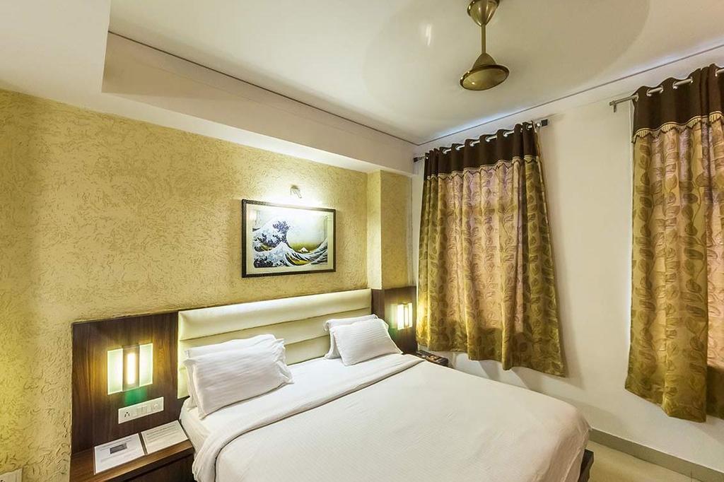 Encore Inn Visakhapatnam Exterior photo