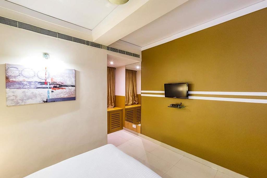 Encore Inn Visakhapatnam Exterior photo